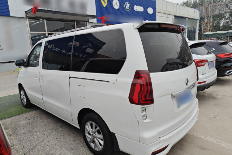 东风风行 风行M6 2019款 1.5T 手动长轴豪华型 7座车身外观6005