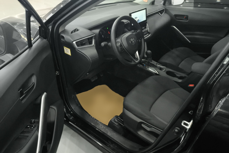 丰田 锋兰达 2023款 2.0L CVT精英版中控内饰20