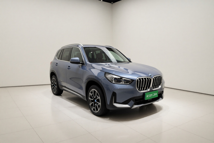 宝马X1 2024款 sDrive25Li X设计套装车身外观3