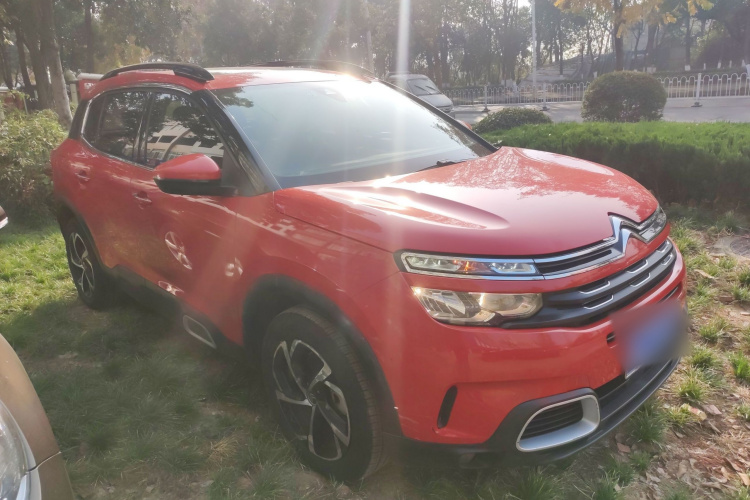 雪铁龙 天逸 C5 AIRCROSS 2017款 350THP 时尚型车身外观3