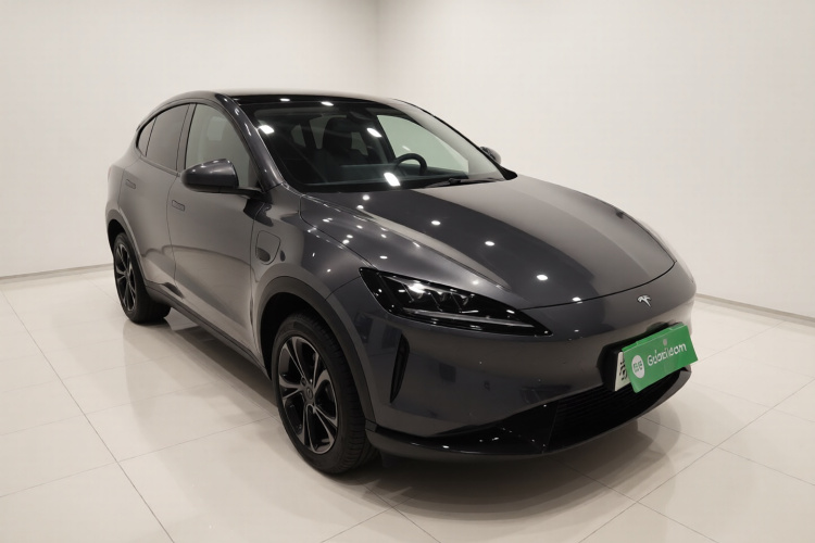 小鹏G3 2020款 520i 智享版车身外观3