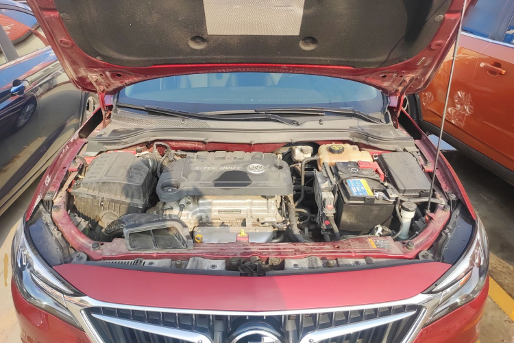 别克 英朗 2021款 改款 典范 1.5L 自动精英型机舱底盘24