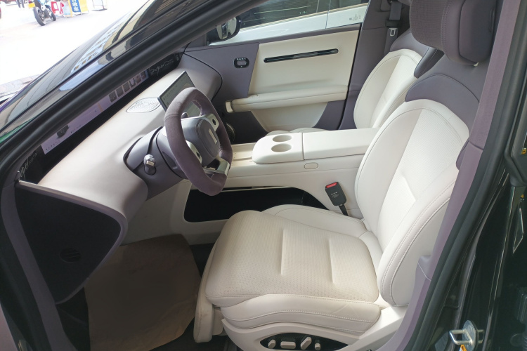 阿维塔06 2025款 Max增程版局部细节19