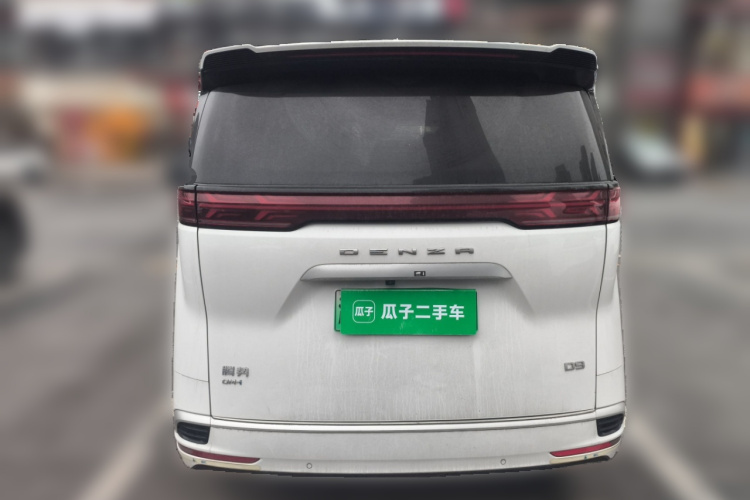 腾势D9 2022款 DM-i 1040 尊贵型车身外观6004