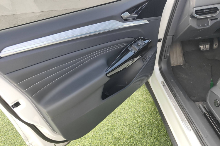 大众 ID.4 CROZZ 2022款 长续航PURE+版中控内饰7007