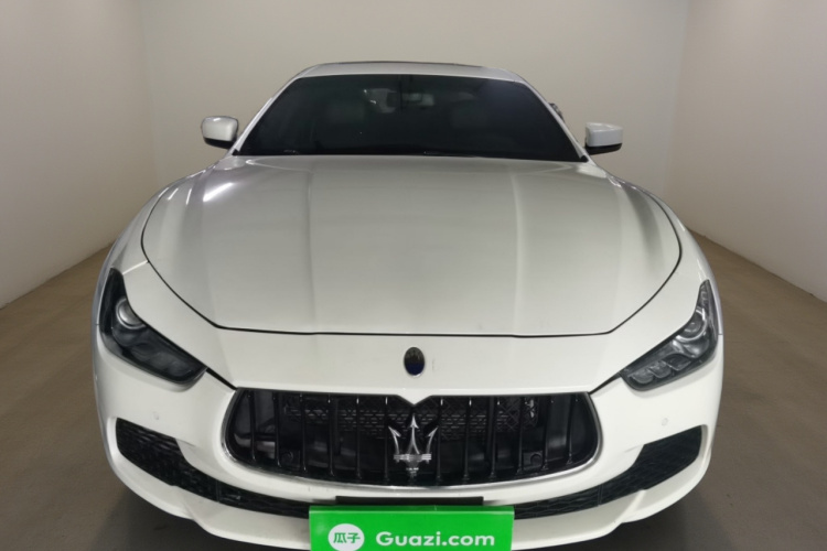 玛莎拉蒂 Ghibli 2014款 3.0T 标准版车身外观2