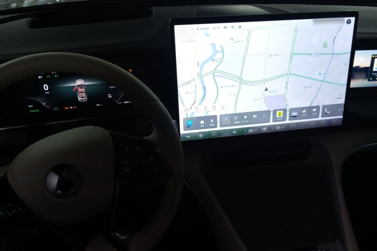 腾势N7 2023款 超长续航版中控内饰7002