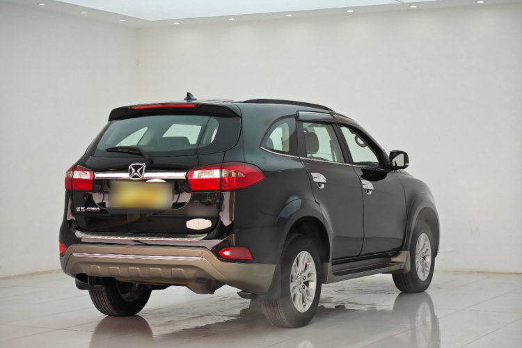 江铃 驭胜S350 2016款 2.0T 自动两驱汽油超豪华版7座车身外观6005