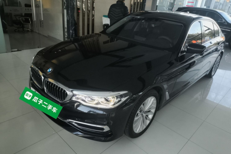 宝马5系新能源 2019款 改款 530Le 豪华套装车身外观1