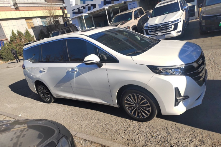 广汽传祺 传祺M6 2021款 270T DCT尊享版（七座）车身外观6002