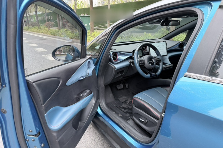 比亚迪 海豚 2021款 401km 骑士版中控内饰7002