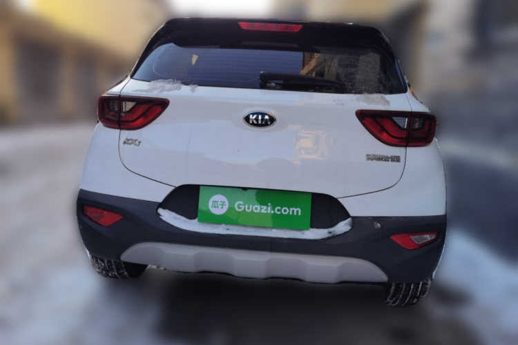 起亚 奕跑 2021款 1.4L CVT趣享天窗款车身外观6