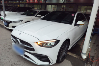 奔驰C级 2023款 改款 C 200 L 运动版
