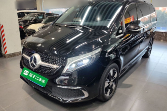 奔驰V级 2021款 V 260 尊贵版