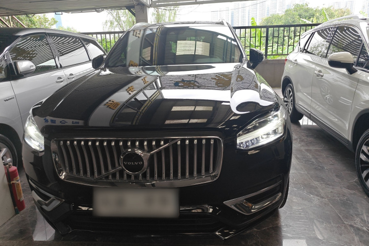 沃尔沃XC90 2022款 B6 智逸豪华版 7座车身外观2