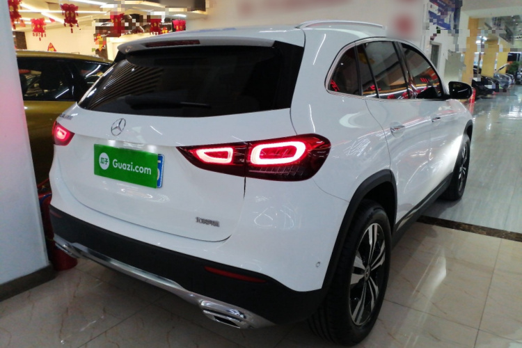 奔驰GLA 2022款 改款 GLA 200车身外观6005