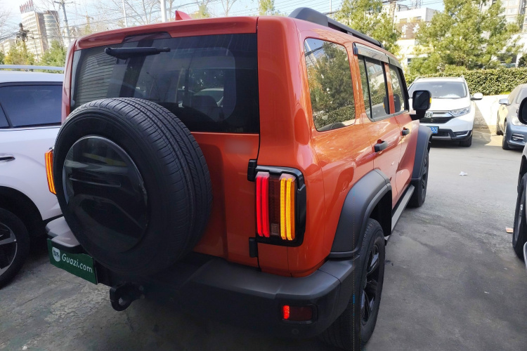 坦克300 2021款 越野版 2.0T 征服者车身外观7