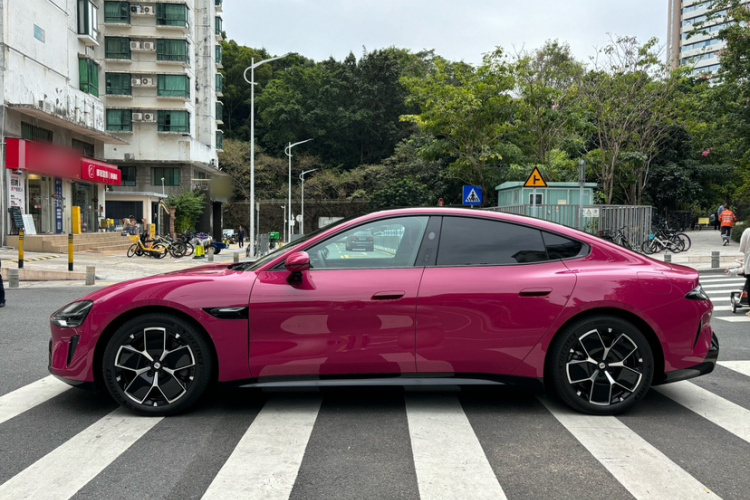 小米汽车 小米SU7 2024款 后驱长续航智驾版车身外观6006