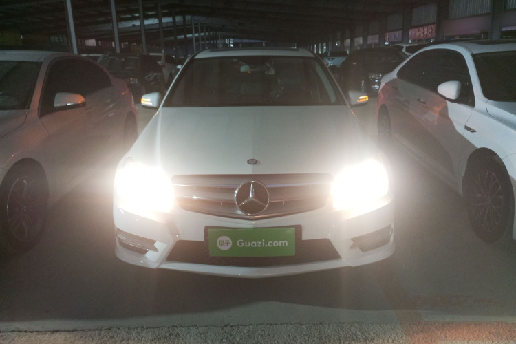 奔驰C级 2013款 C 180 经典型 Grand Edition车身外观2