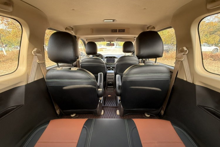 五菱汽车 五菱宏光 2021款 1.5L改款 S标准型 电动助力LAR局部细节22