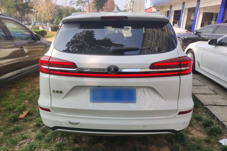 比亚迪 宋 2021款 经典版 1.5T 自动精英型车身外观6004