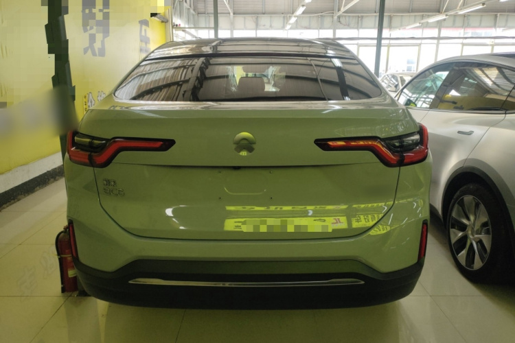 蔚来EC6 2020款 430KM 运动版车身外观6