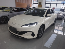 比亚迪 海豹06新能源 2026款 DM-i 超享版 128KM豪华版