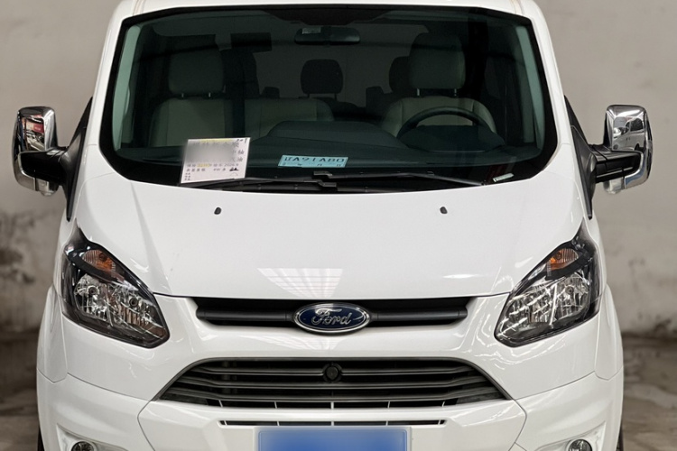 福特 全顺 2020款 2.0T汽油多功能商用车中轴低顶上掀尾门国VI车身外观6005