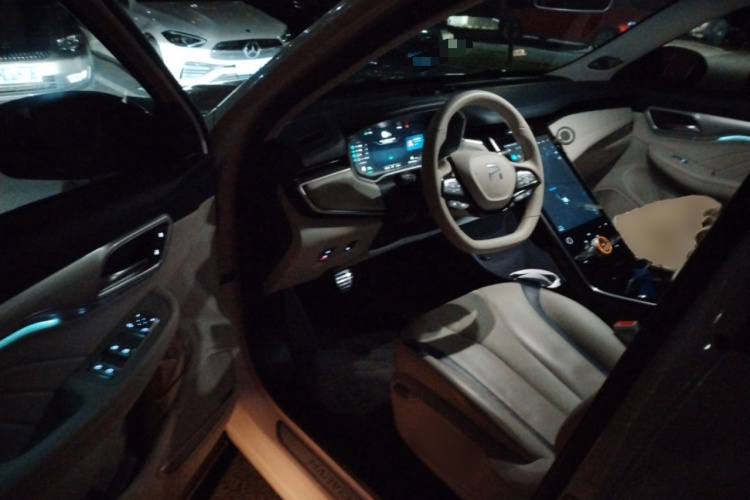 飞凡汽车 飞凡MARVEL R 2021款 后驱PRO版中控内饰20