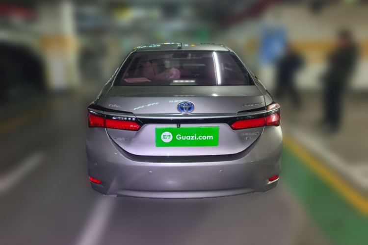 丰田 卡罗拉 2016款 双擎 1.8L E-CVT精英版车身外观6