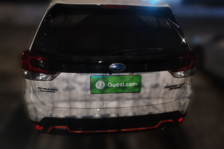 斯巴鲁 森林人 2021款 2.0i X运动版EyeSight车身外观6