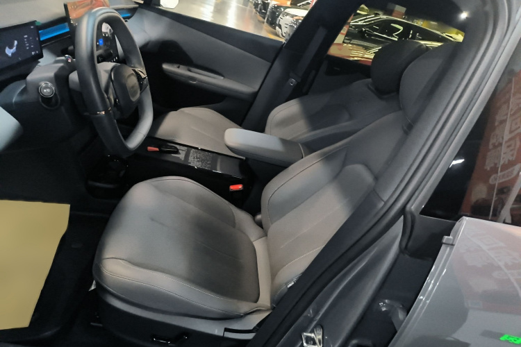 领克Z20 2025款 530km 后驱Max局部细节19