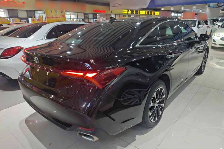 丰田 亚洲龙 2022款 2.0L 豪华版车身外观6005