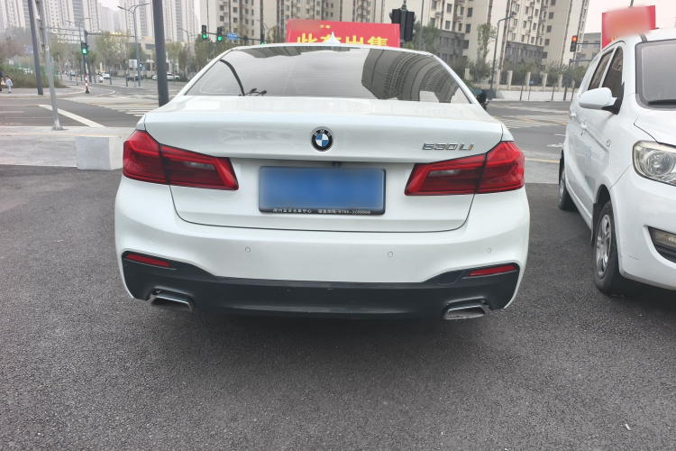 宝马5系 2018款 改款 530Li 领先型 M运动套装车身外观6005
