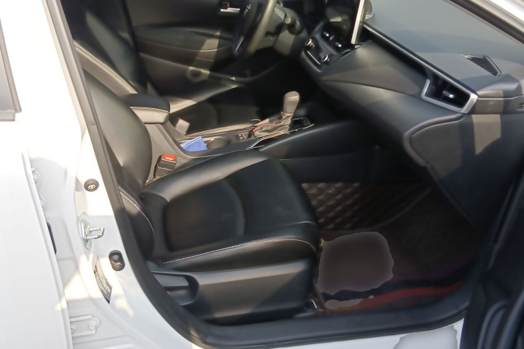 丰田 卡罗拉 2021款 1.2T S-CVT精英PLUS版局部细节41