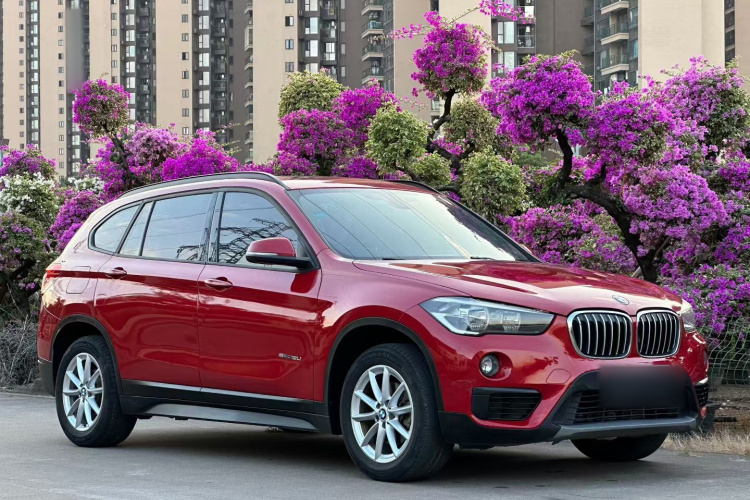 宝马X1 2016款 sDrive18Li 时尚型车身外观6008