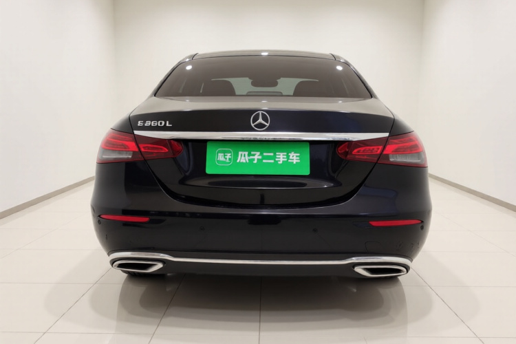 奔驰E级 2022款 改款二 E 260 L车身外观6
