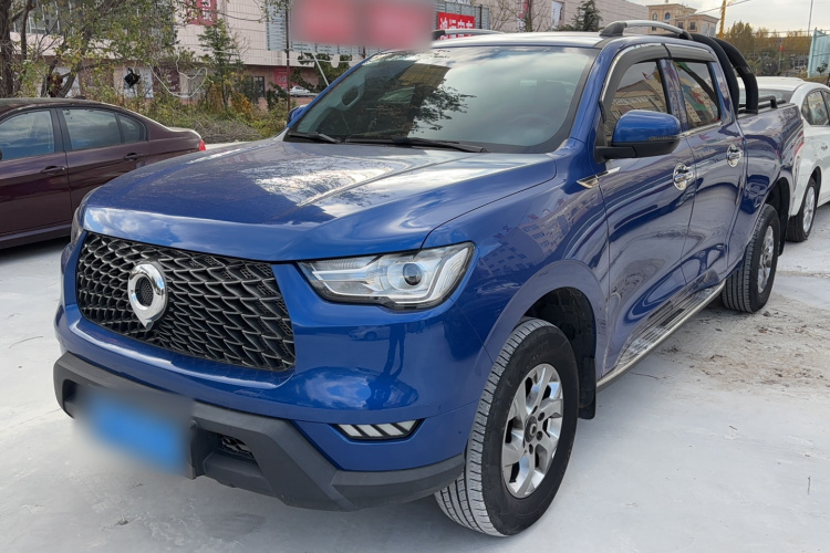 长城 炮 2021款 2.0T商用版自动柴油四驱精英型长箱GW4D20M车身外观1