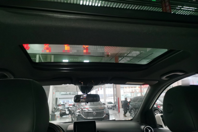 奔驰B级 2015款 B 200 动感型中控内饰22