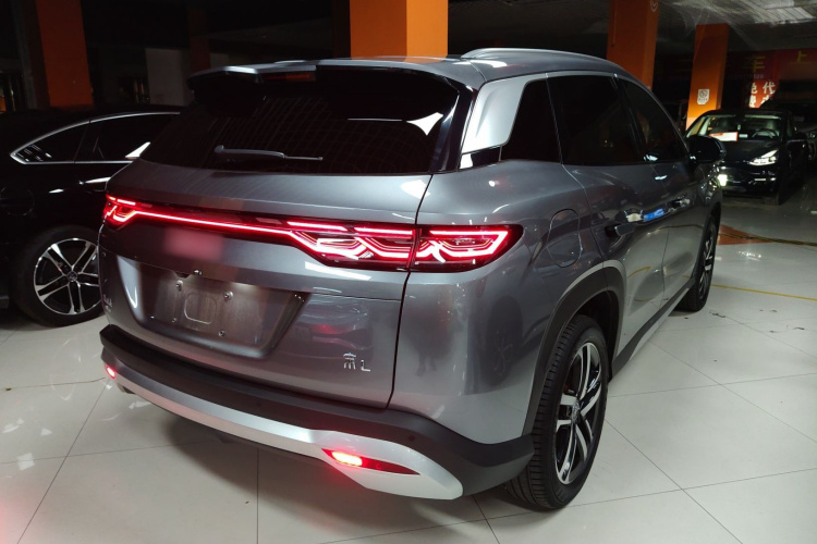 比亚迪 宋L DM-i 2024款 112km 超越型车身外观7