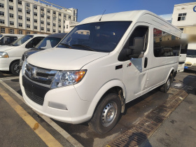 东风御风 御风 2021款 2.0T动力王前驱物流车长轴中顶6-9座国VI ZD20