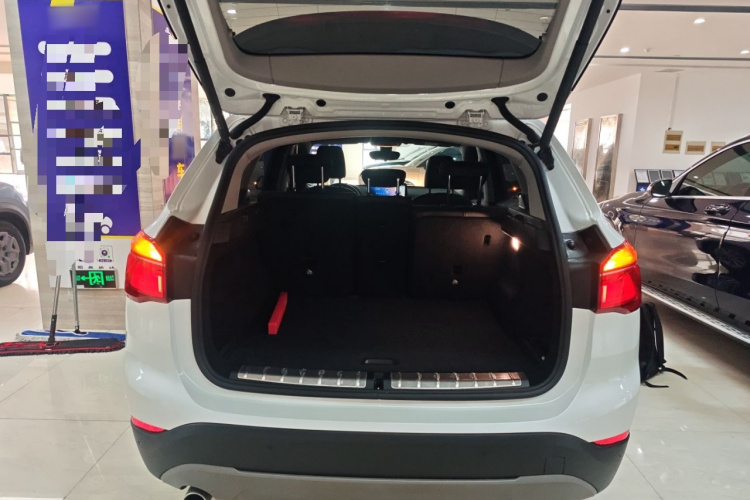 宝马X1 2019款 sDrive18Li 时尚型局部细节23