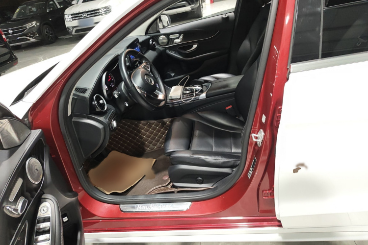 奔驰C级 2015款 改款 C 200 L 运动型局部细节19