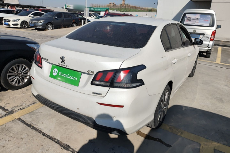 标致408 2019款 230THP 自动豪华版 国VI车身外观7