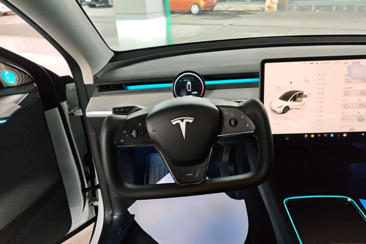 特斯拉 Model Y 2023款 后轮驱动版局部细节13