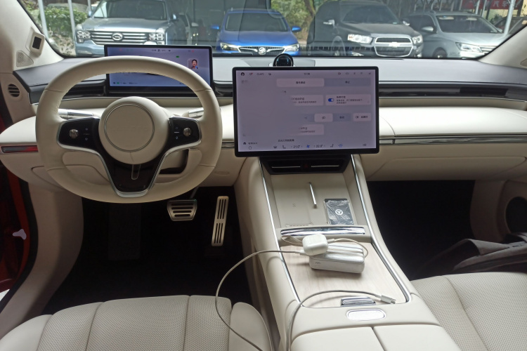 鸿蒙智行 智界S7 2025款 785km Ultra中控内饰7002