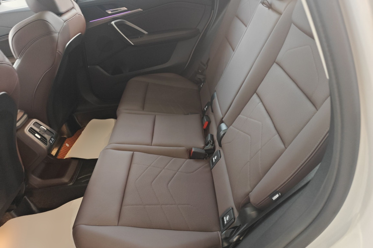 宝马X1 2024款 sDrive25Li M运动套装中控内饰21