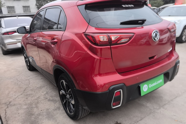 东风风神AX4 2018款 1.6L DCT潮尚型天窗版车身外观4