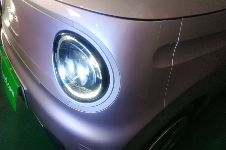 吉利银河 2023款 熊猫mini 200km 灵动熊局部细节36