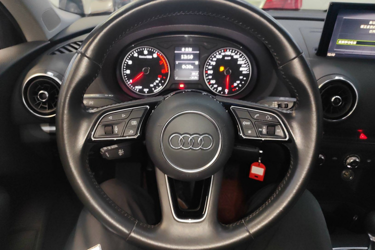 奥迪A3 2020款 Limousine 35 TFSI 进取型 国VI中控内饰13